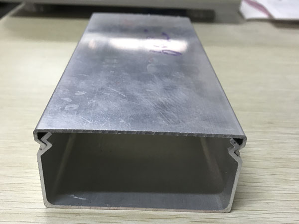 鋁合金線(xiàn)槽